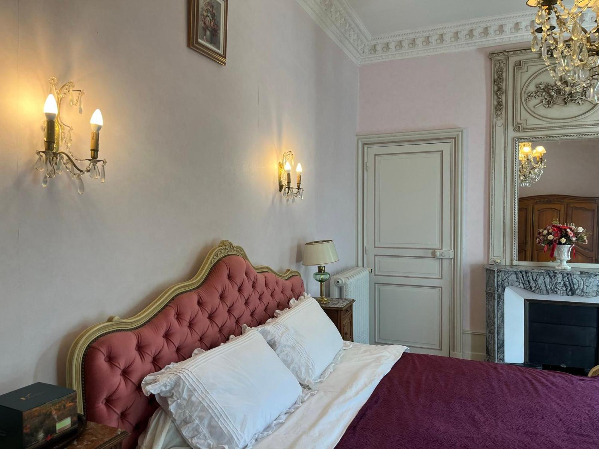 Demeure Des Payratons Bed & Breakfast Saint-Gerand-le-Puy Exterior photo