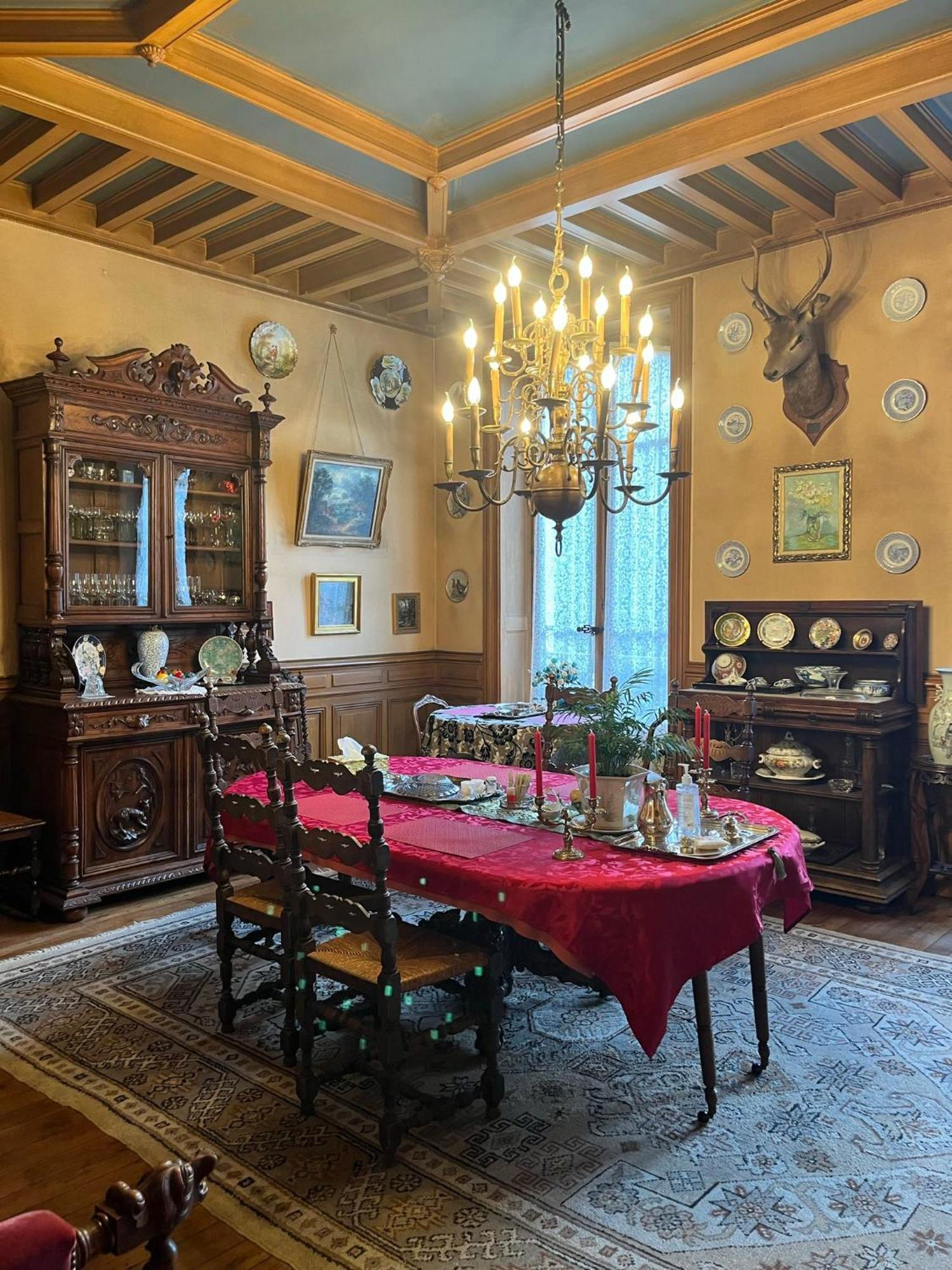 Demeure Des Payratons Bed & Breakfast Saint-Gerand-le-Puy Exterior photo